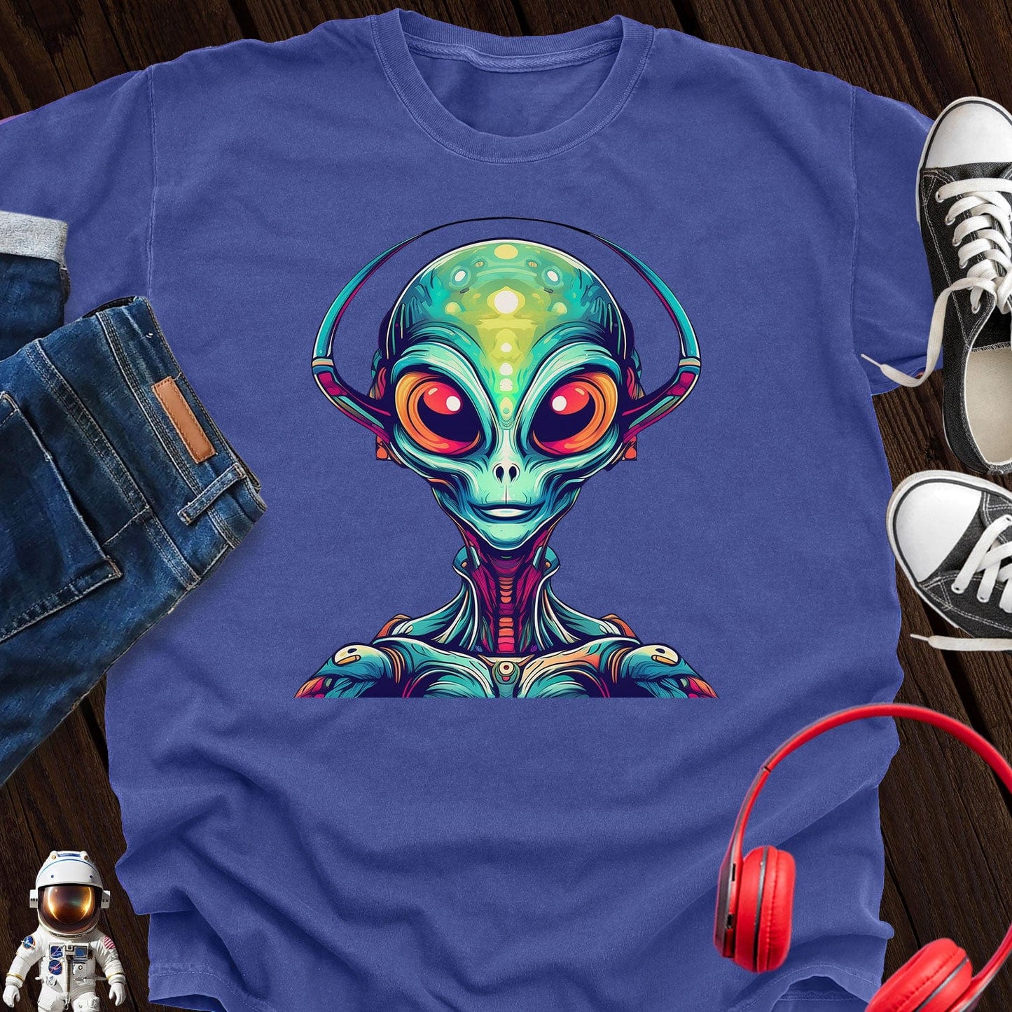 Royal Alien T-Shirt