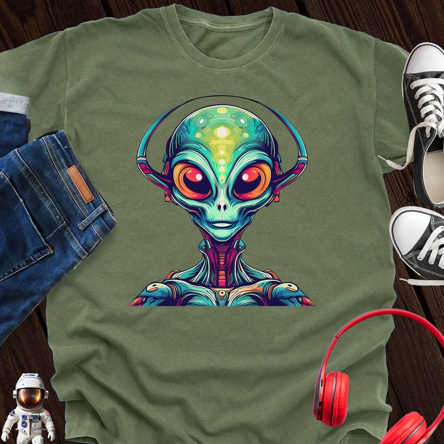 Royal Alien T-Shirt