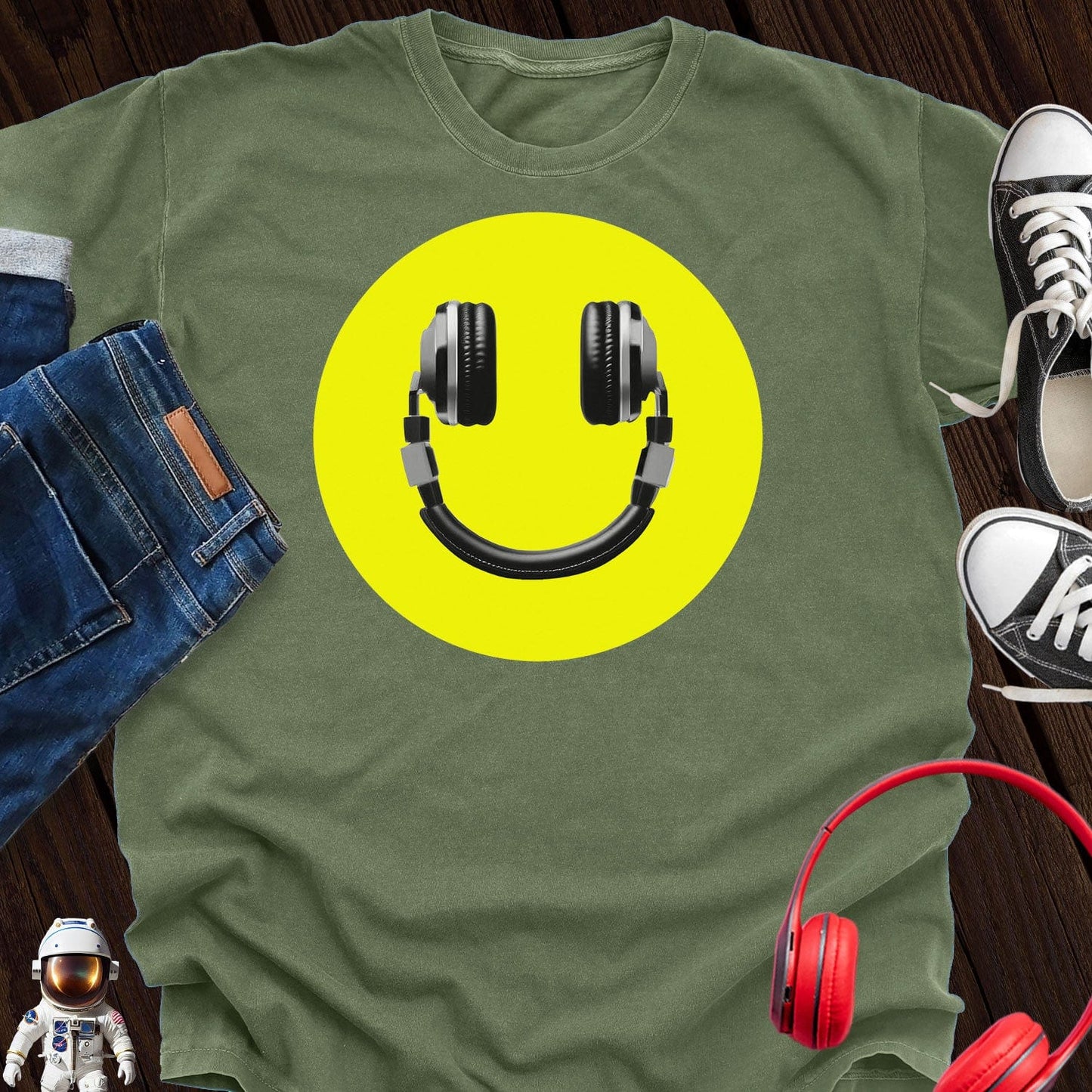 Headphone Smiley T-Shirt