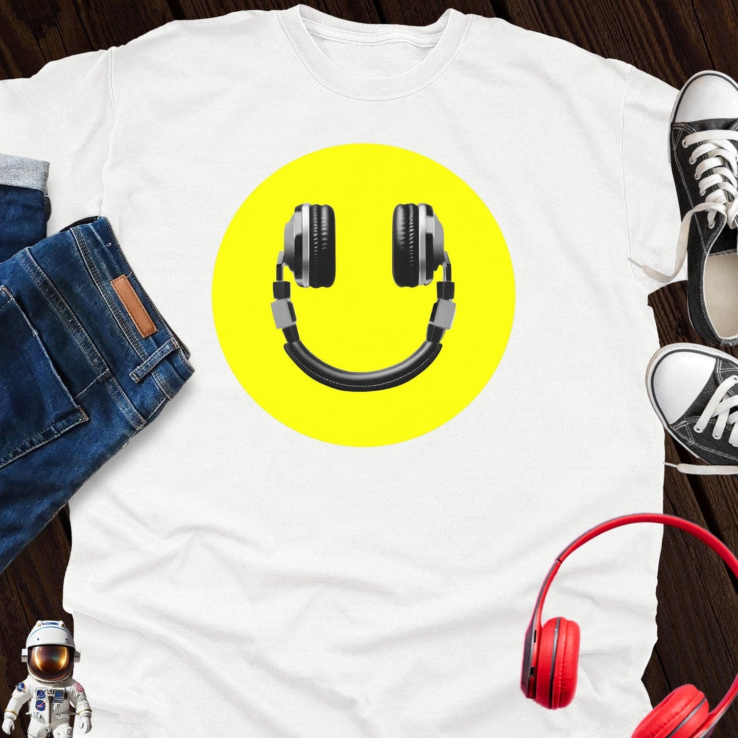 Headphone Smiley T-Shirt