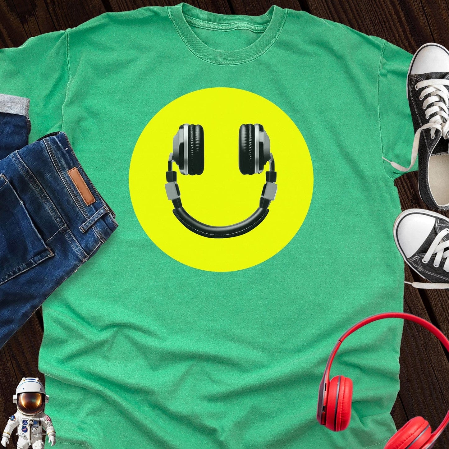 Headphone Smiley T-Shirt